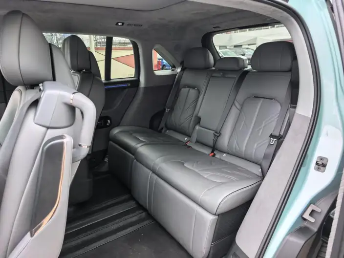 ZEEKR MIX 2025 Model 76kWh Smart Driving Edition – фото 7