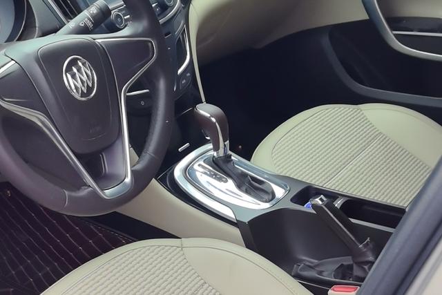 Buick Regal 2015 2.0L Leading Fashion – фото 2