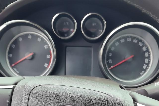 Buick Regal 2015 2.0L Leading Fashion – фото 3