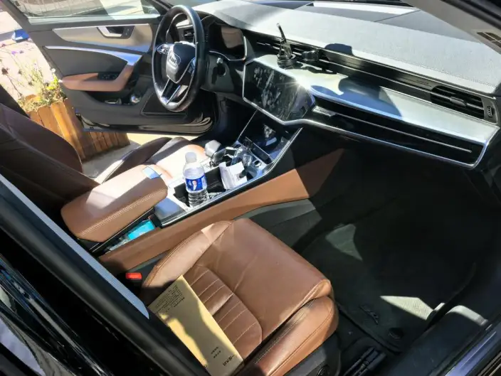 Audi A6L 2022 Model 45 TFSI quattro Exclusive Dynamic Model – фото 3