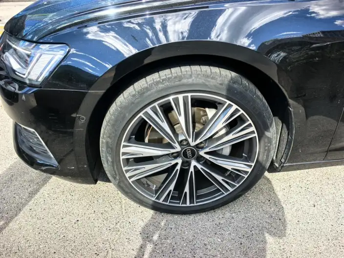Audi A6L 2022 Model 45 TFSI quattro Exclusive Dynamic Model – фото 4