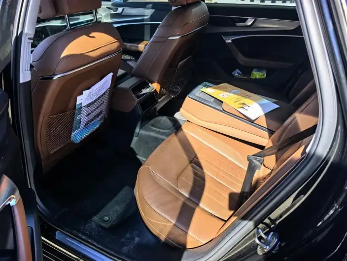 Audi A6L 2022 Model 45 TFSI quattro Exclusive Dynamic Model – фото 9