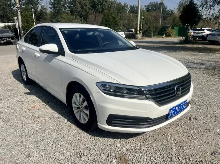Volkswagen Lavida 2019 Model 1.5L Automatic Fashion edition China VI – фото 3