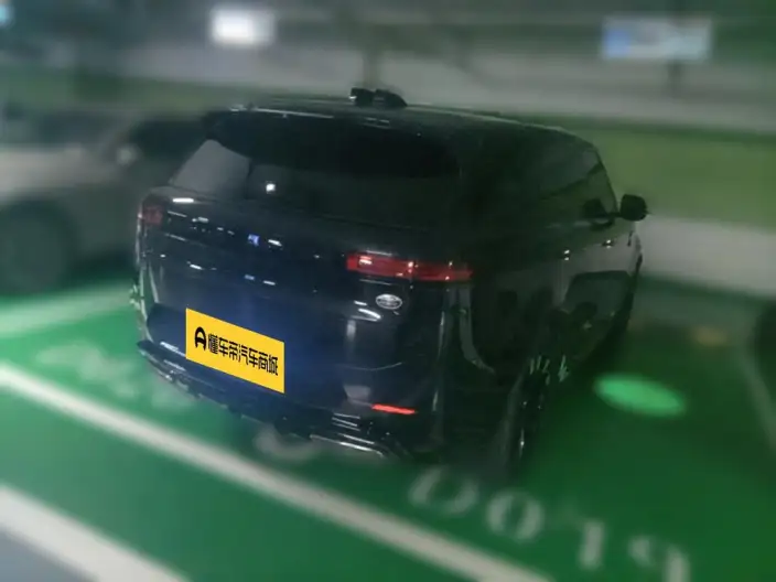 Range Rover Sport 2023 Model 3.0 L6 First Edition Edition