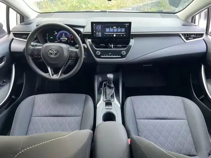 Toyota Corolla 2023 Model Intelligent Hybrid 1.8L E-CVT Elite Edition – фото 7