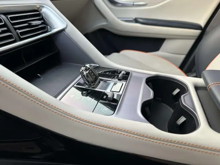 BYD Song PLUS EV 2023 Model Champion Edition 520KM Flagship Model – фото 8