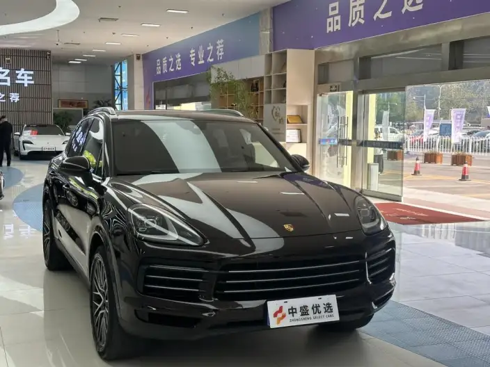 Cayenne 2019 Model Cayenne 3.0T – фото 3