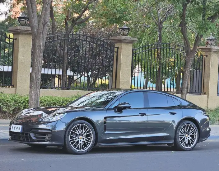 Panamera 2023 Model Facelift Panamera 2.9T Platinum edition – фото 1