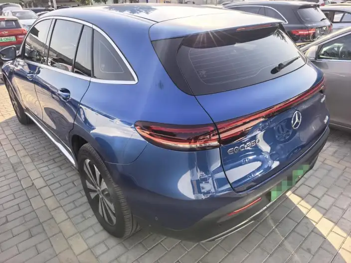 Mercedes-Benz EQC 2020 Model 350 4MATIC – фото 3