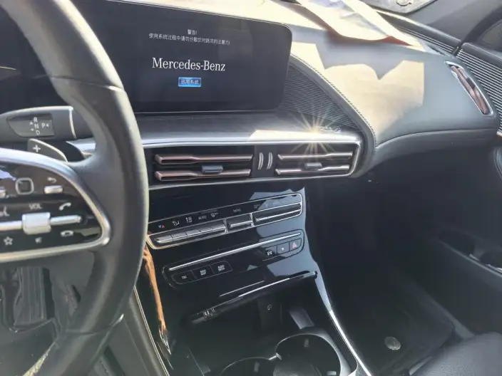 Mercedes-Benz EQC 2020 Model 350 4MATIC – фото 8