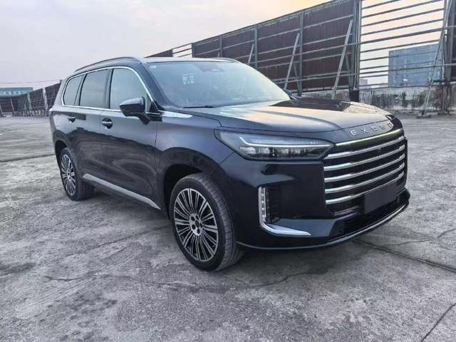 Exeed Lingyue C-DM 2025 модификация 180 Ultra-long Endurance Ultra 4WD 6 seat