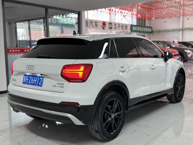 Audi Q2L 2018 35 TFSI Style Dynamic China V I – фото 4