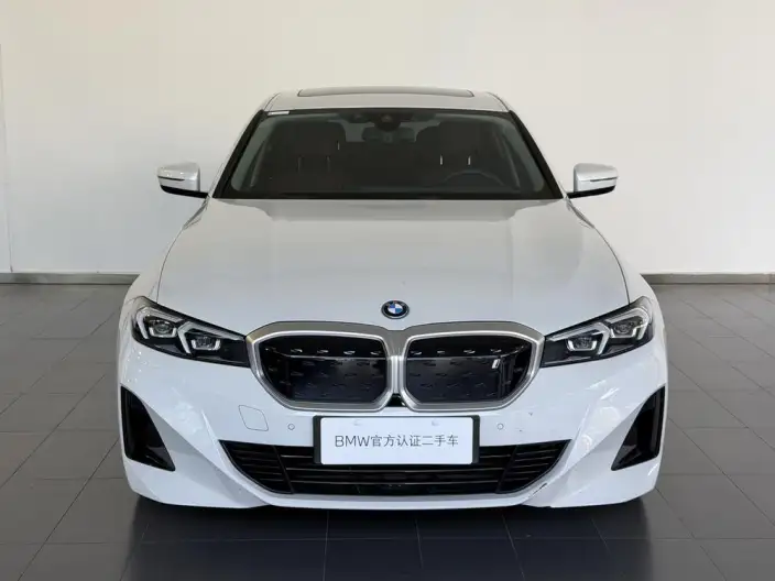 BMW i3 2022 Model eDrive35L – фото 2