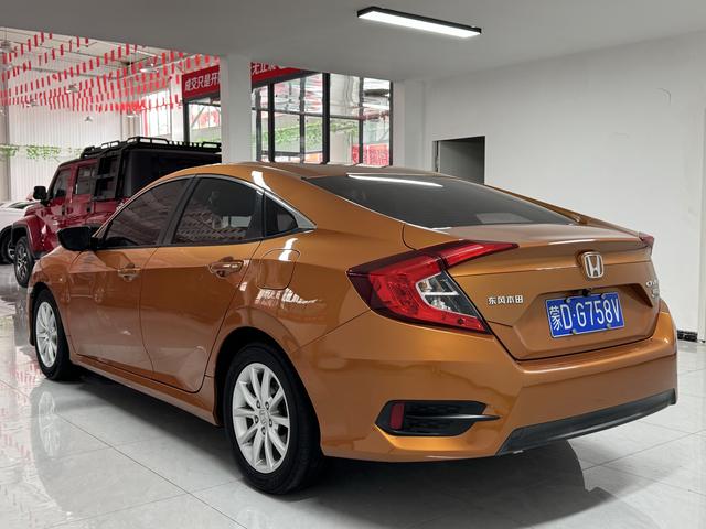 Honda Civic 2016 180TURBO CVT Comfort – фото 4
