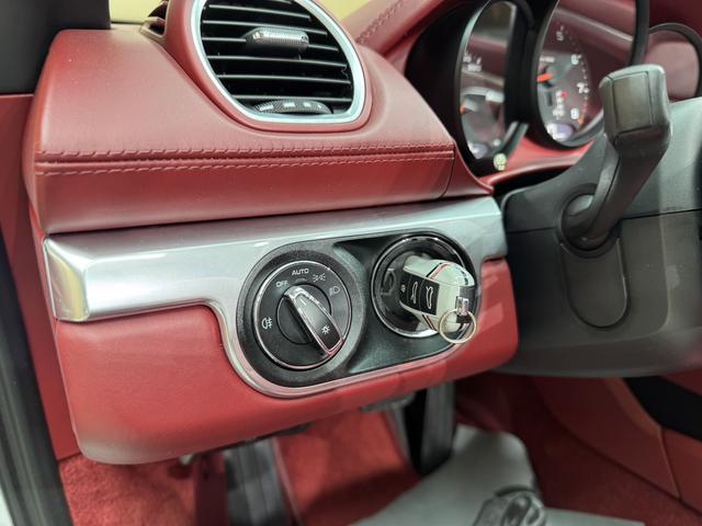 Porsche 718 2018 Boxster 2.0T – фото 22