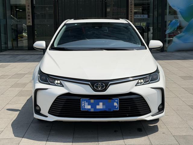 Toyota Corolla 2021 Hybrid 1.8L E-CVT Elite – фото 2