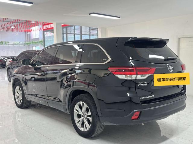 Toyota Highlander Модель 2018 года 2.0T 4WD Elite Edition 7 seat Country VI – фото 4