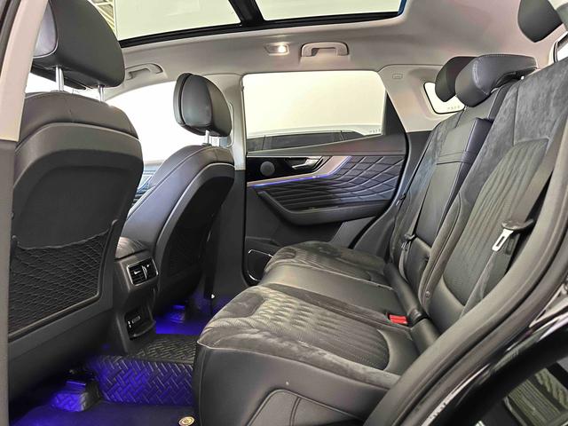 Hongqi HS5 2022 Facelift 2.0T Connected Qixiang AWD – фото 8
