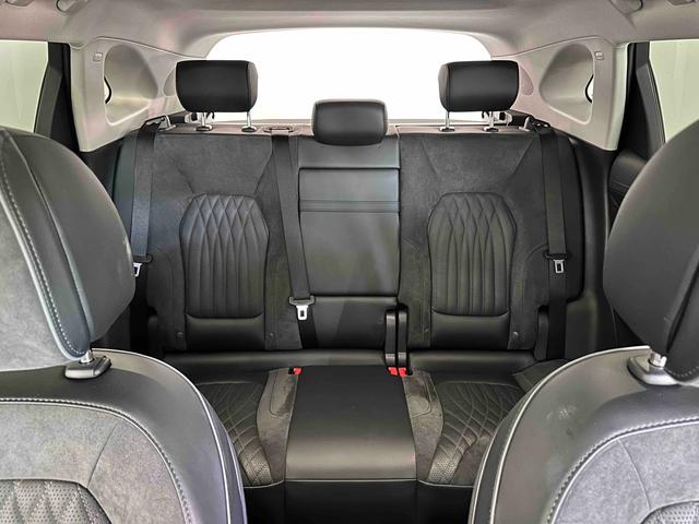 Hongqi HS5 2022 Facelift 2.0T Connected Qixiang AWD – фото 9