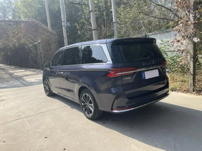 Roewe iMAX8 2022 Model 400TGI Supreme Edition