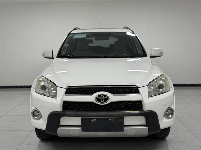 Toyota RAV4 2011 модификация 2.4L автоматическое 4WD Flagship Навигация Edition – фото 2