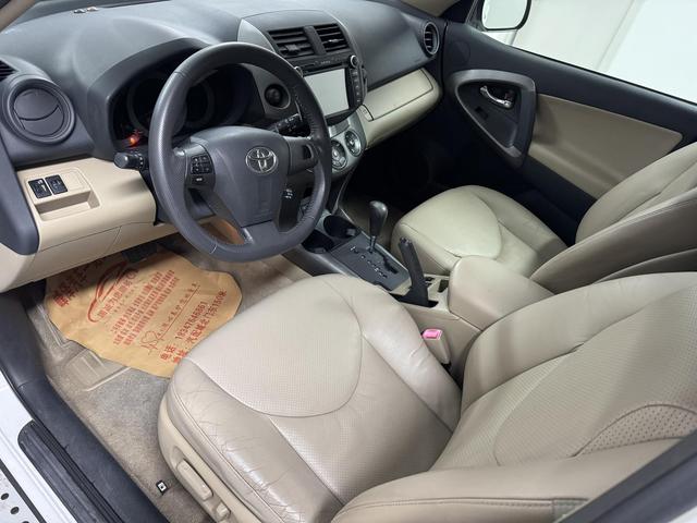 Toyota RAV4 2011 модификация 2.4L автоматическое 4WD Flagship Навигация Edition – фото 8