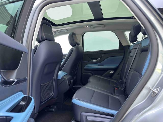 Lincoln Corsair 2024 1.5T 2WD Prestige Hybrid Edition – фото 8