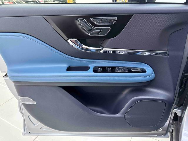 Lincoln Corsair 2024 1.5T 2WD Prestige Hybrid Edition – фото 9