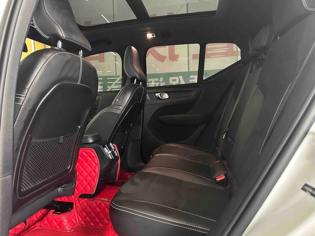 Volvo XC40 2021 T4 4WD Smart Enjoy Sport – фото 8