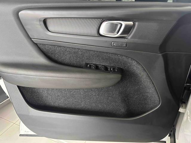 Volvo XC40 2021 T4 4WD Smart Enjoy Sport – фото 9