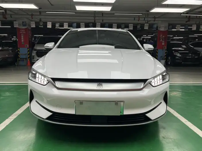 Qin Plus EV 2021 Model 500KM Luxury Model – фото 2