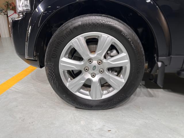 Land Rover Discovery 2013 3.0 SDV6 HSE Diesel – фото 12