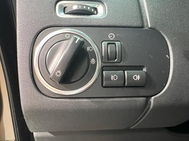 Land Rover Discovery 2013 3.0 SDV6 HSE Diesel – фото 17