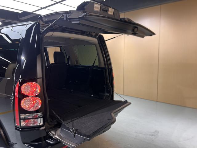 Land Rover Discovery 2013 3.0 SDV6 HSE Diesel – фото 37