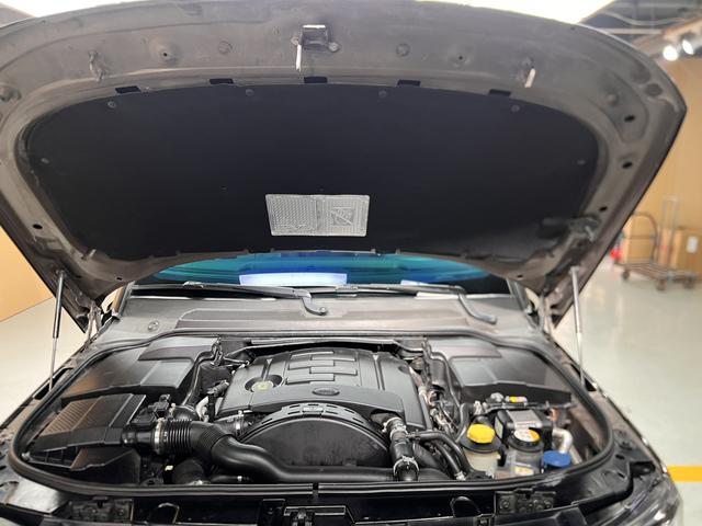 Land Rover Discovery 2013 3.0 SDV6 HSE Diesel – фото 40