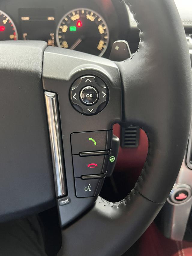 Land Rover Discovery 2013 3.0 SDV6 HSE Diesel – фото 24