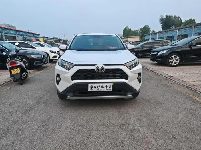 Toyota RAV4 2021 Model 2.0L CVT 4WD Premium Edition – фото 2