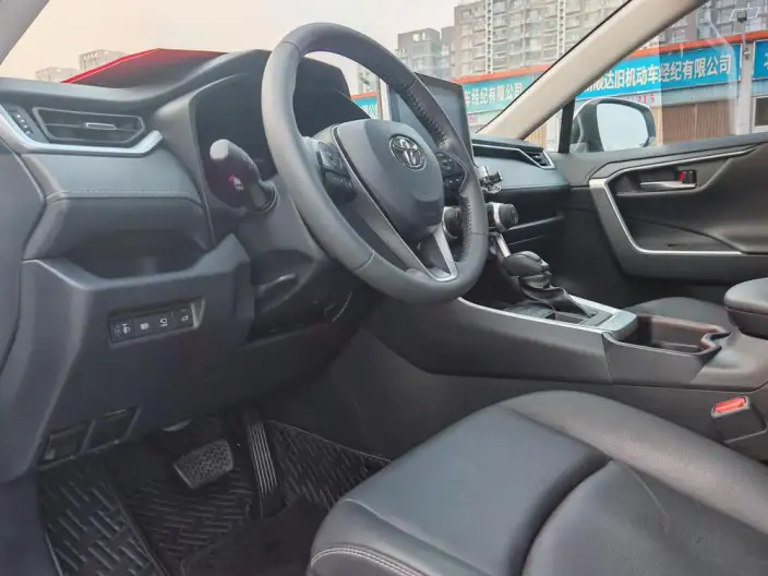 Toyota RAV4 2021 Model 2.0L CVT 4WD Premium Edition – фото 8