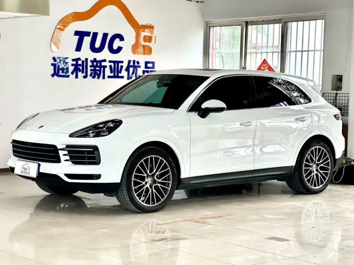 Cayenne 2019 Model Cayenne 3.0T – фото 1