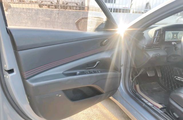 Hyundai Ioniq 2021 240TGDi DCT TOP Flagship Edition – фото 3