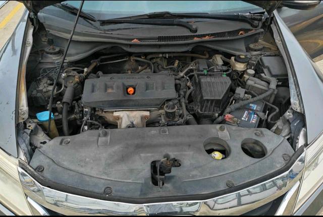 Honda Lingpai 2013 модификация 1.8L Manual Com f ort Edition – фото 5