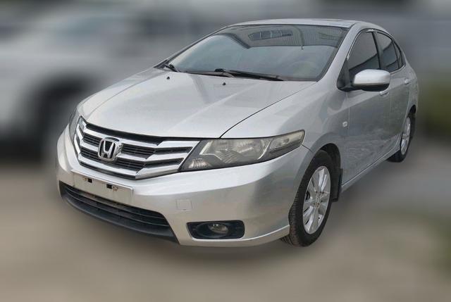 Feng f an Classic 2014 модификация Fashion 1.5L автоматическое Elite Edition – фото 1