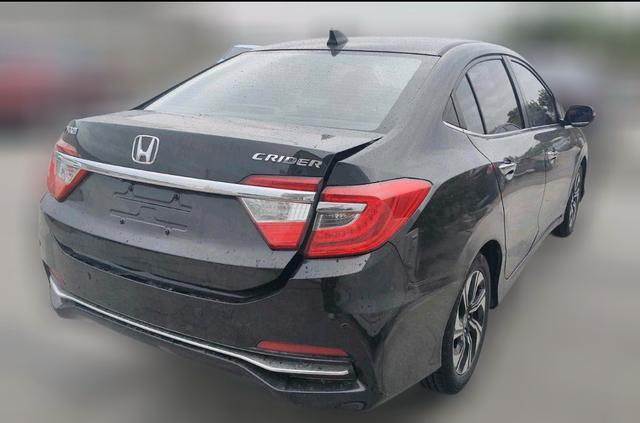 Honda Lingpai 2016 1.8L CVT Luxury – фото 4