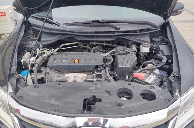 Honda Lingpai 2016 1.8L CVT Luxury – фото 5