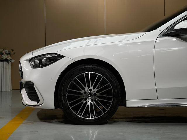 Mercedes-Benz C-Class 2022 C 260 L Sport – фото 4