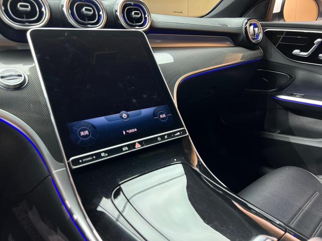 Mercedes-Benz C-Class 2022 C 260 L Sport – фото 8