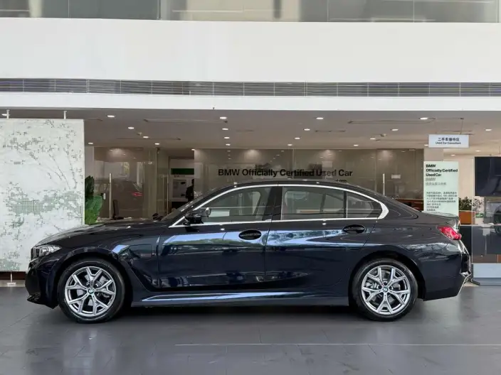 BMW i3 2026 Model Facelift eDrive35L – фото 3