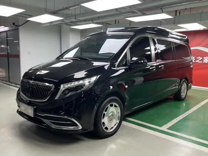 Viano 2021 Model 2.0T Business Edition 7 seat – фото 1