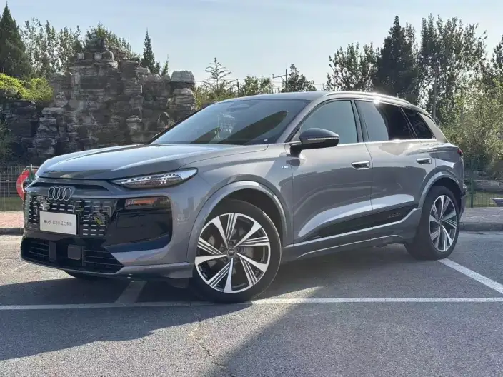 AUDI Q6L e-tron 2026 Model Ultra-long Endurance – фото 1
