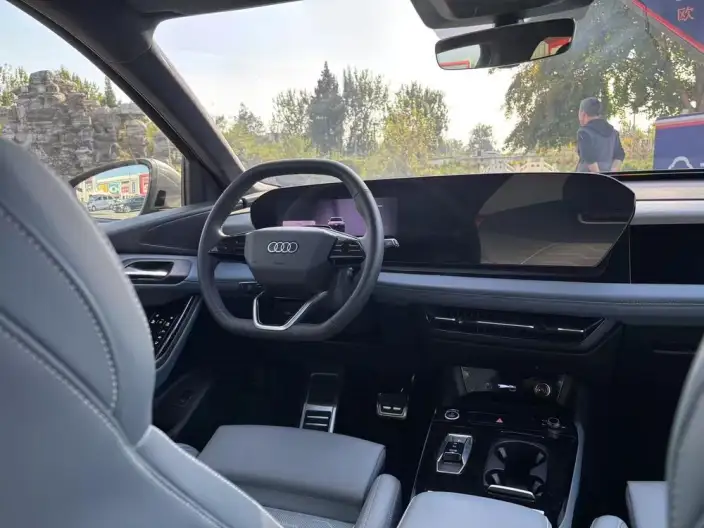 AUDI Q6L e-tron 2026 Model Ultra-long Endurance – фото 8